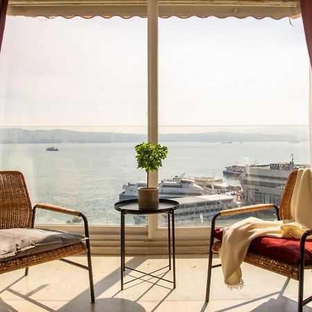 Exceptional Flat With Gorgeous Sea View In Izmir Daire Dış mekan fotoğraf